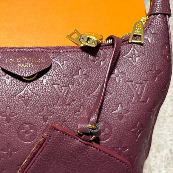 STUNNING and New Fashion Bag/Pouch-Beautiful Color of the Season with BAG! - Picture 2 of 6